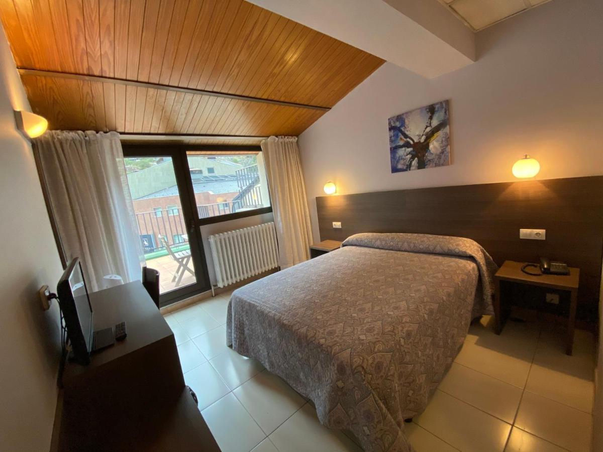 Somriu Hotel City M28 Andorra la Vella Dış mekan fotoğraf