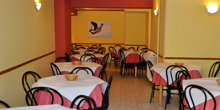 Somriu Hotel City M28 Andorra la Vella Dış mekan fotoğraf