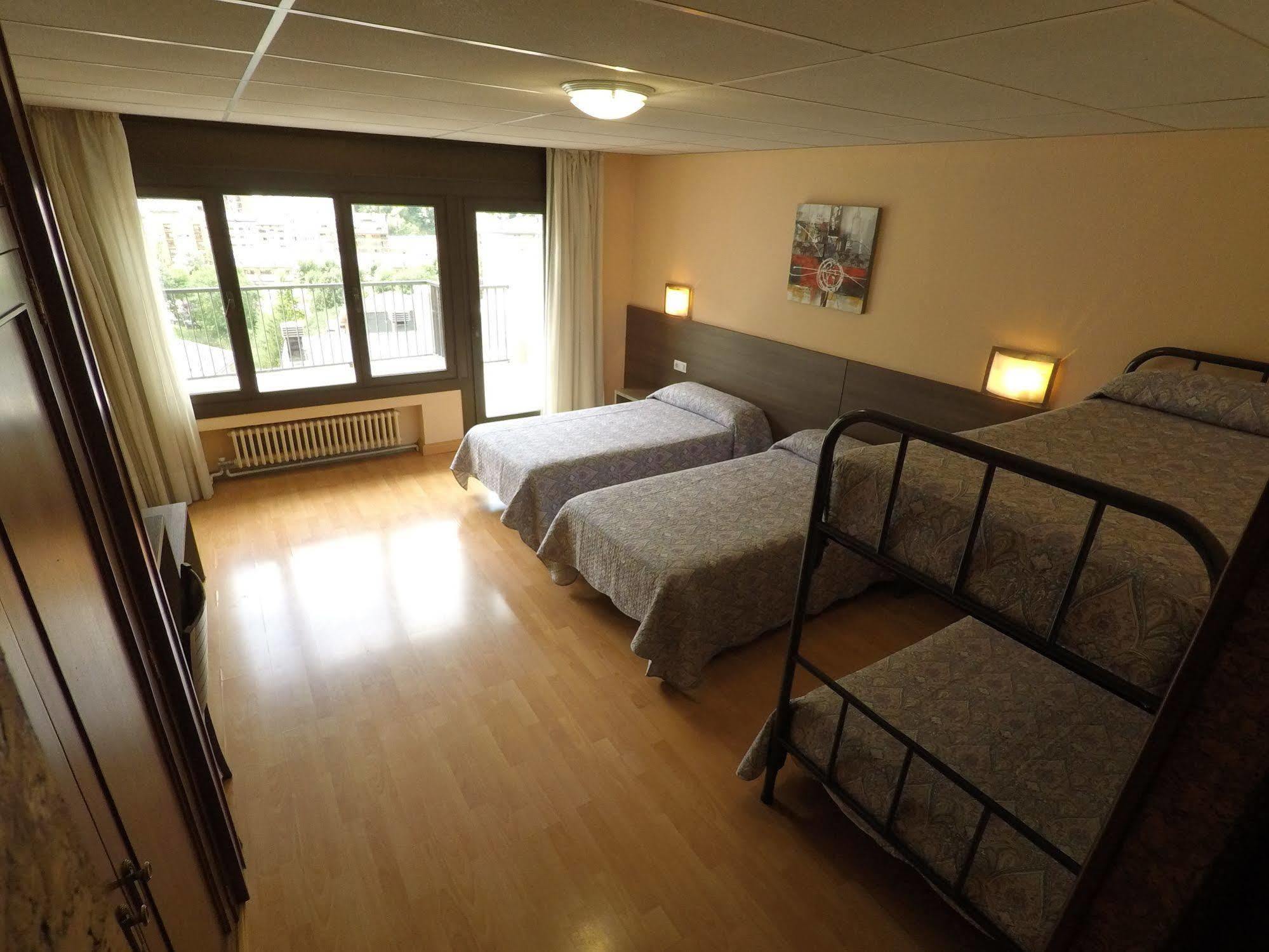 Somriu Hotel City M28 Andorra la Vella Dış mekan fotoğraf