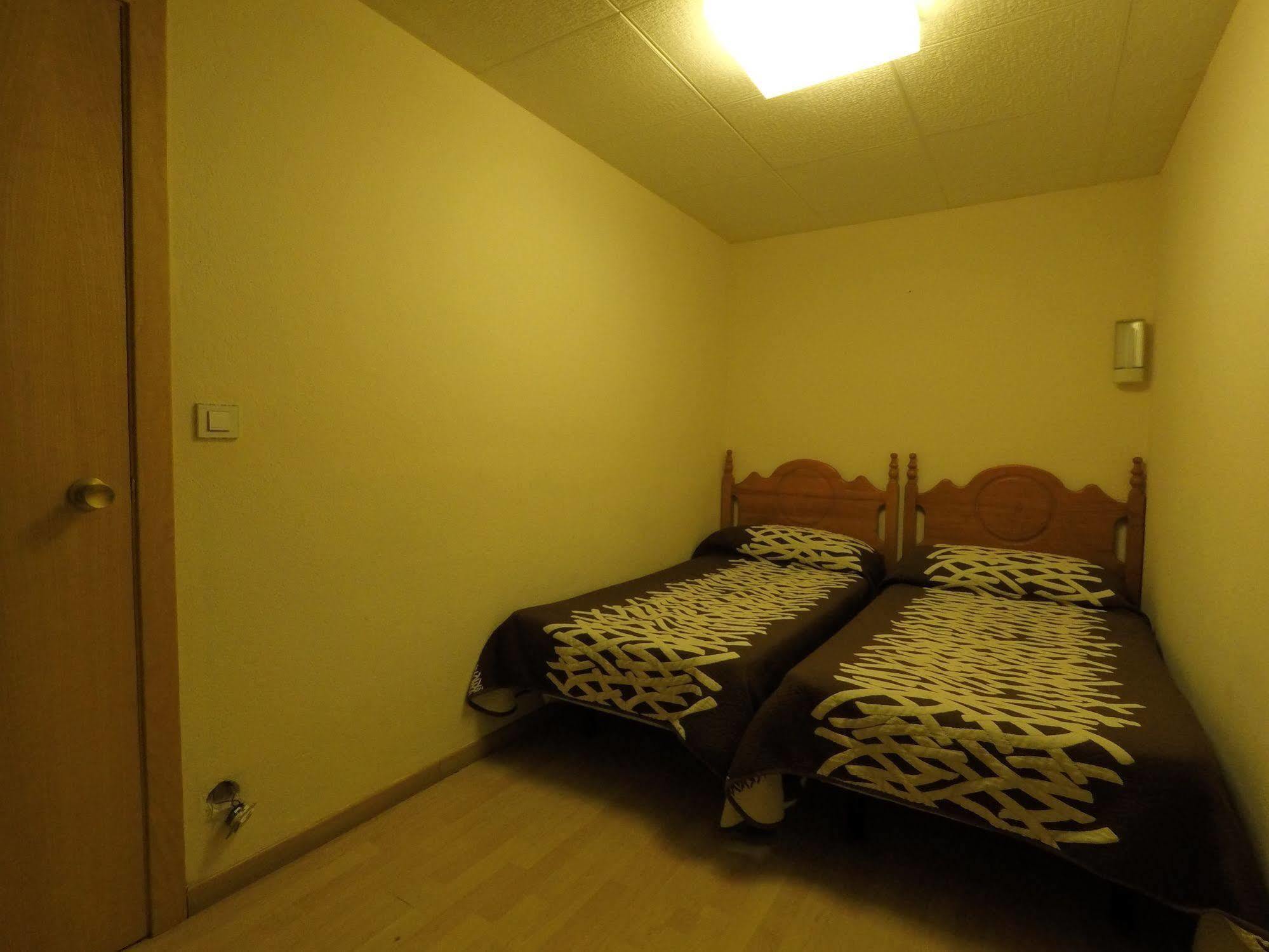 Somriu Hotel City M28 Andorra la Vella Dış mekan fotoğraf