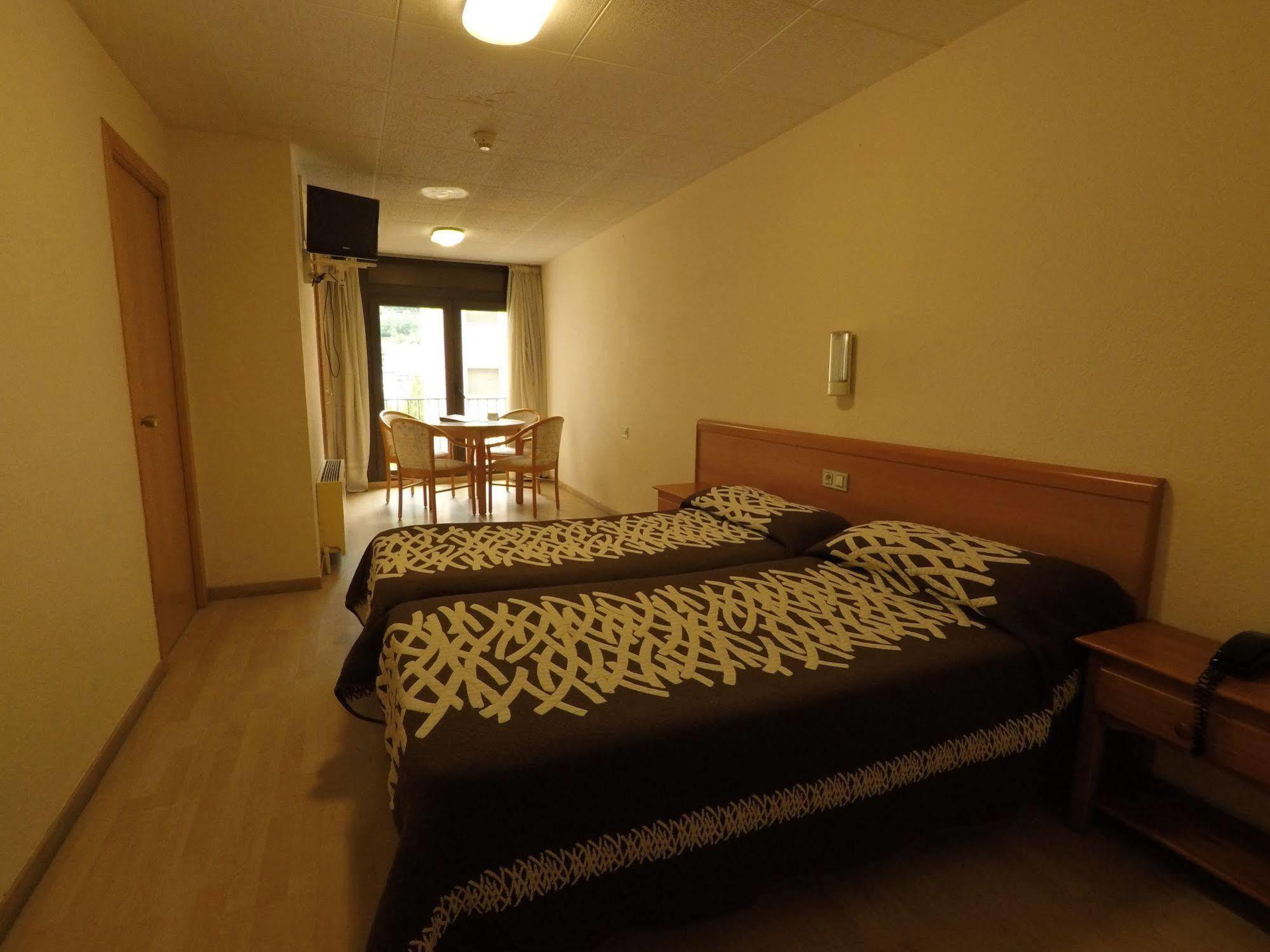 Somriu Hotel City M28 Andorra la Vella Dış mekan fotoğraf
